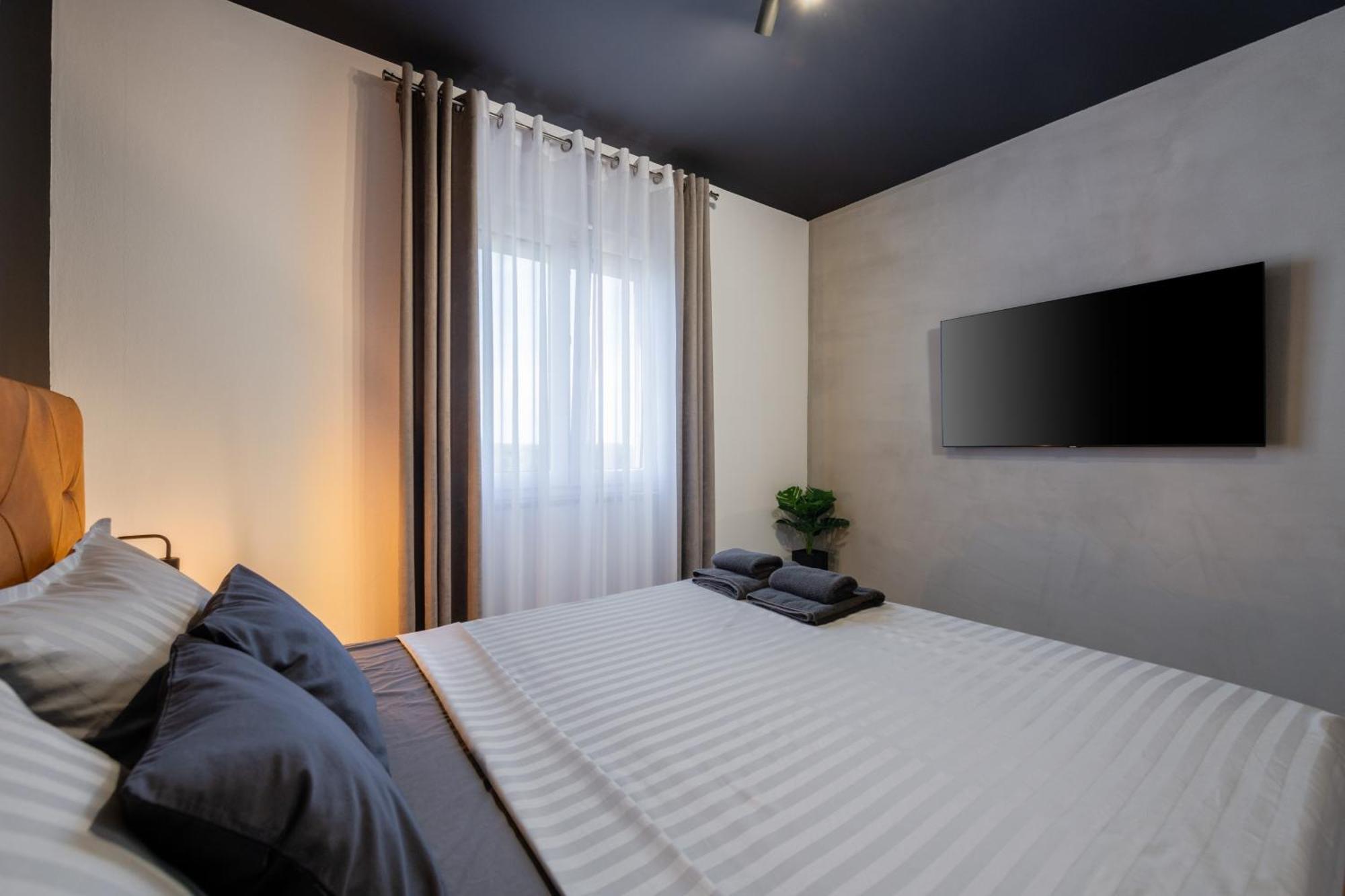 M&A - Pula Luxury Apartment Ngoại thất bức ảnh